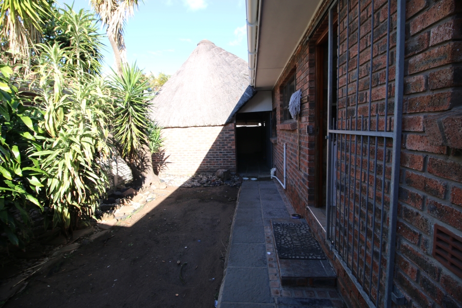 4 Bedroom Property for Sale in Dorchester Heights Eastern Cape